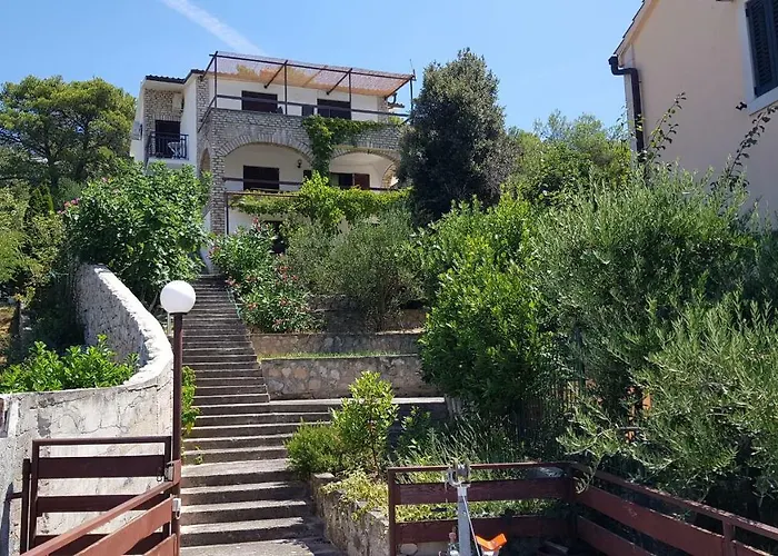 Tasler Apartment Tisno